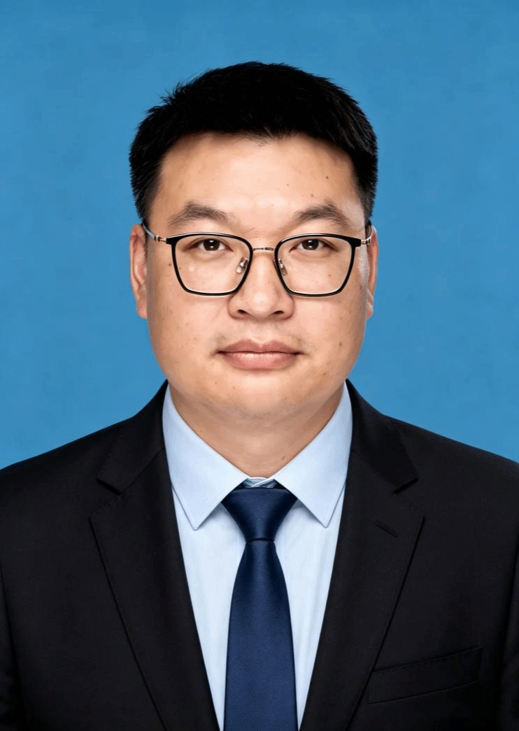 副院长:雷小龙